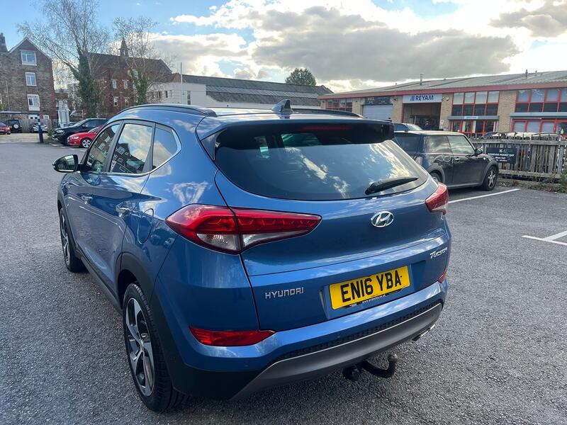 HYUNDAI TUCSON