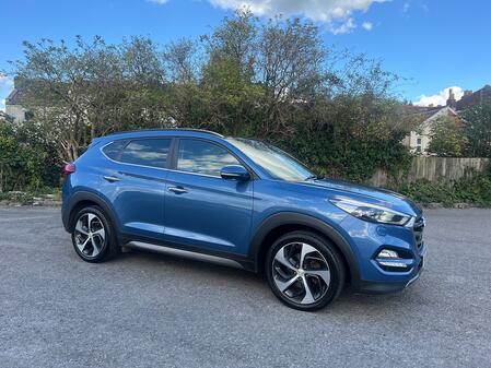 HYUNDAI TUCSON 2.0 CRDi Blue Drive Premium SE