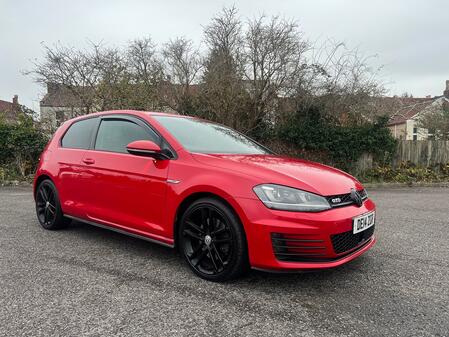 VOLKSWAGEN GOLF 2.0 TDI BlueMotion Tech GTD