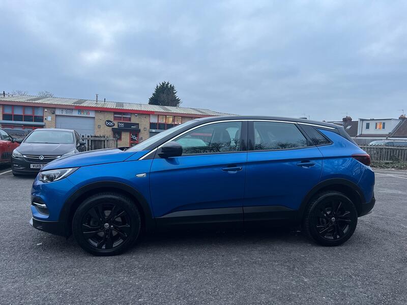 VAUXHALL GRANDLAND X